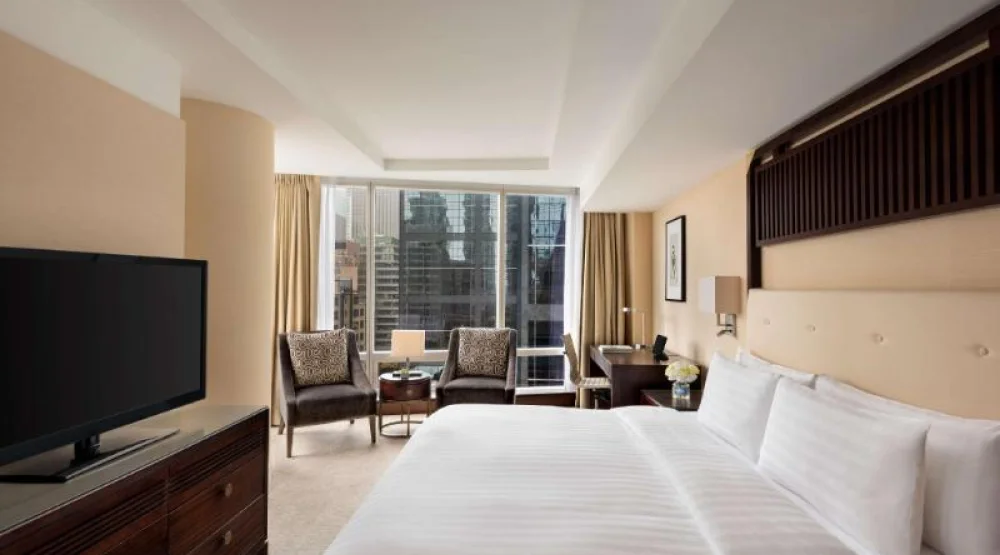 Premier King Room at Shangri-La Toronto