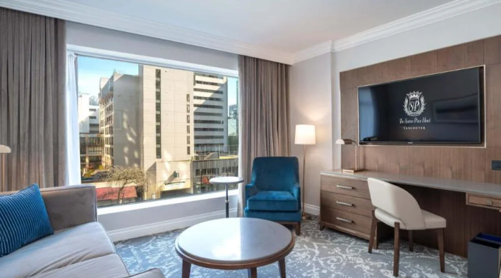 Executive Suite, One King Bed, Wet Bar at The Sutton Place Hotel Vancouver