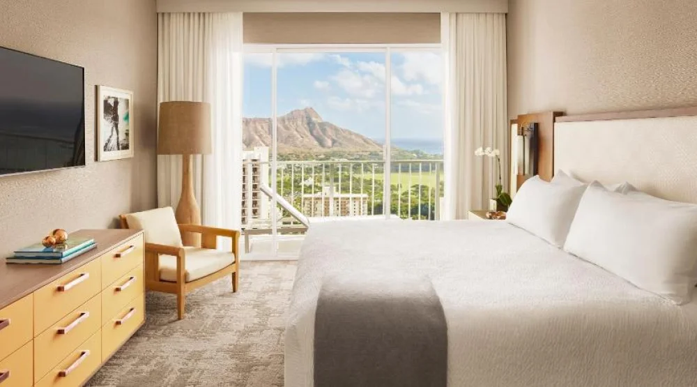 Diamond Head Ocean View One King Bath Grab Bars at Alohilani Resort Waikiki Beach