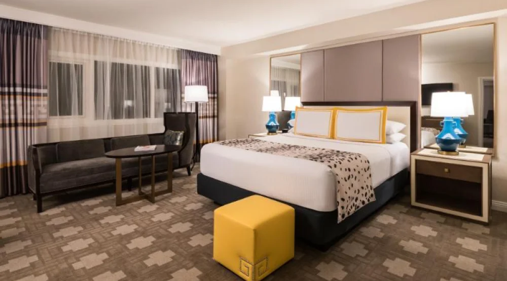 Julius Pool View Room with Two Queen Beds - Non-smoking at Caesars Palace Hotel & Casino