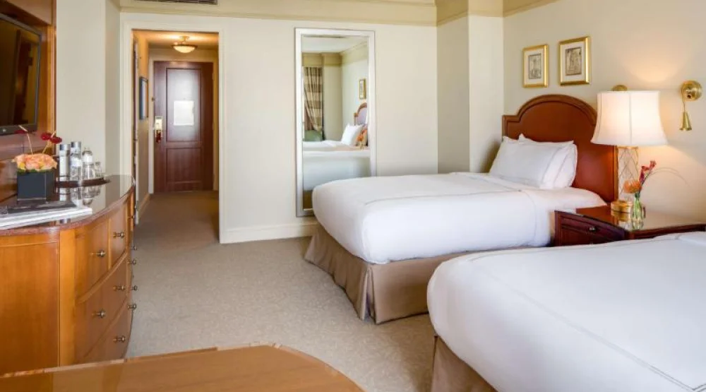 Deluxe Two Doubles Hearing Accessible at Conrad Indianapolis