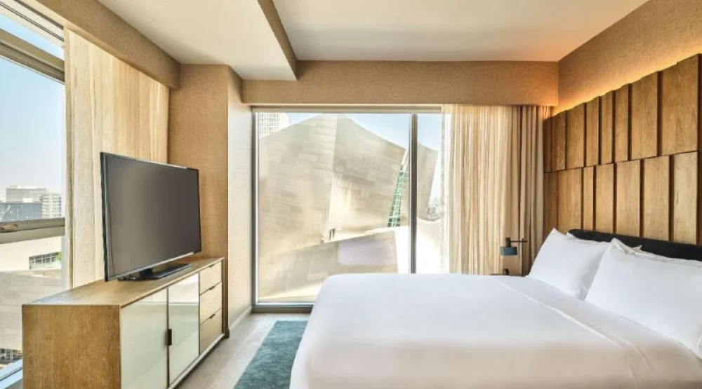 Corner Suite One King Accessible Tub at Conrad Los Angeles