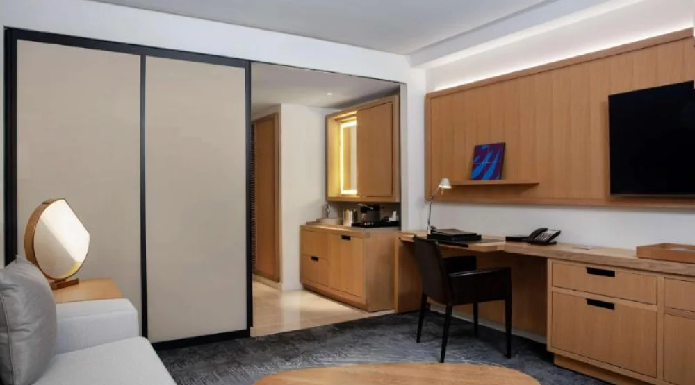 One King Deluxe Suite Hearing Accessible at Conrad New York Downtown