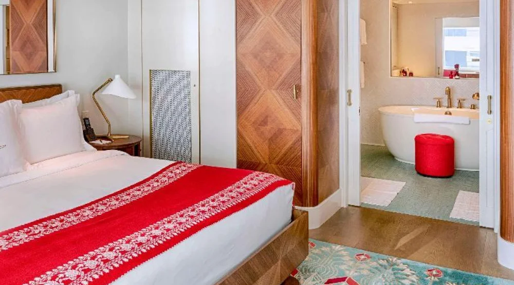 Partial Ocean View Junior Suite Ada One King Bed 78sm Or 842sf, Hearing Impaired at Faena Hotel Miami Beach