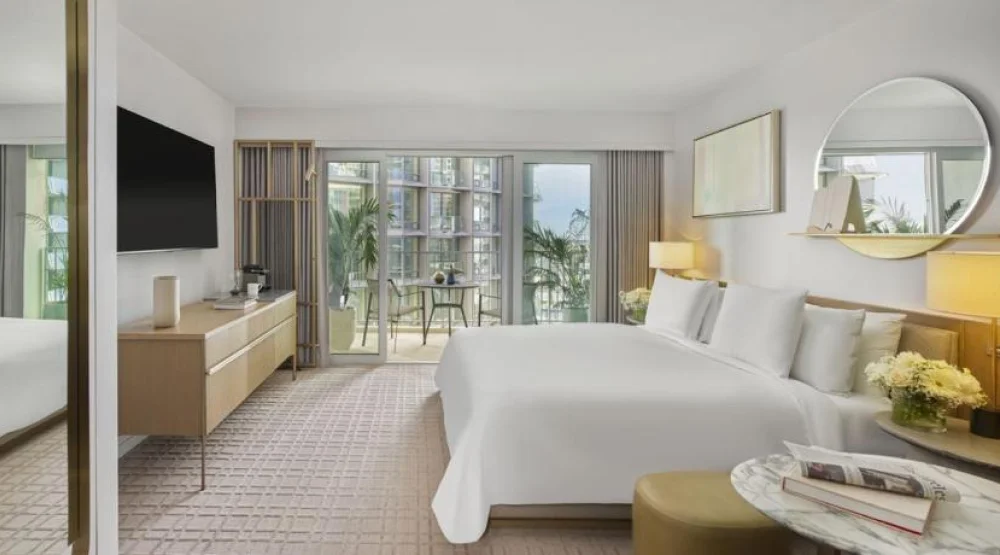 Century Plaza One King Mobility Access at Fairmont Century Plaza