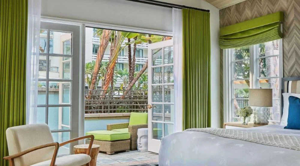 Signature Bungalow with Patio King Non-smoking at Fairmont Miramar Hotel & Bungalows