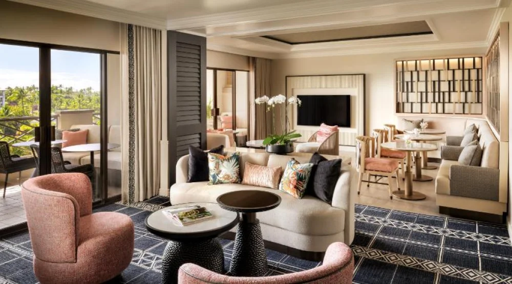 Fairmont Gold Premium King Room with Garden View at Fairmont Orchid Hawaii