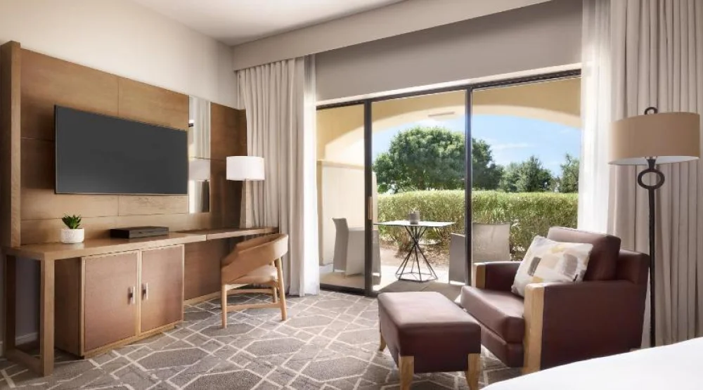 Fairmont Queen Room with Two Queen Beds and Roll-in Shower - Patio Or Balcony at Fairmont Scottsdale Princess