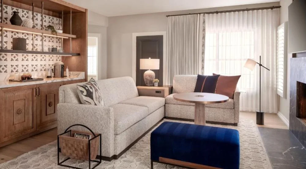 Privado One Bedroom King Suite with Golf View and Patior Or Balcony - Fireplace at Fairmont Scottsdale Princess