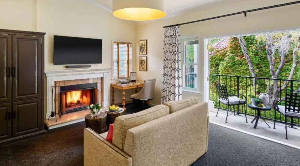 Vineyard King Suite with Sofa Bed, Fireplace, Balcony, Jacuzzi and Garden View at Fairmont Sonoma Mission Inn & Spa