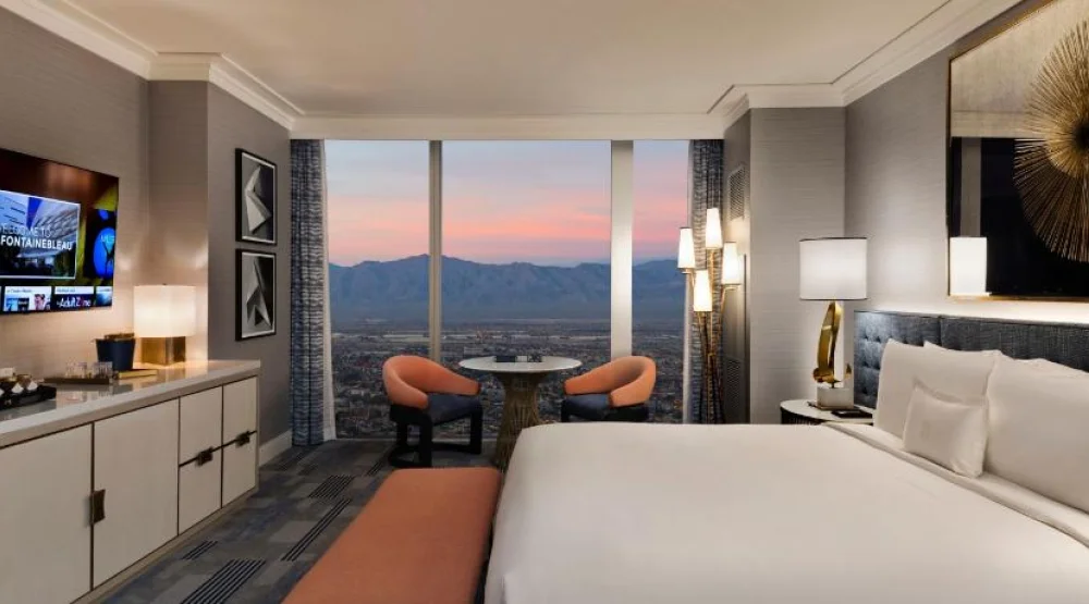 Bleau King Mountain Great View at Fontainebleau Las Vegas