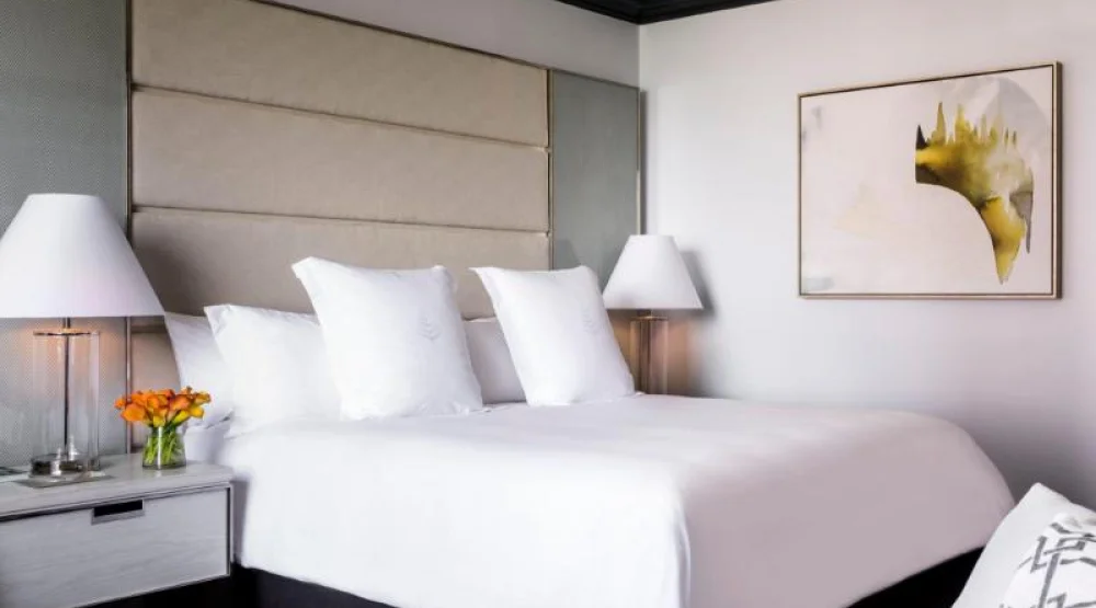 Superior City View Accessible Room King at Four Seasons Hotel Atlanta