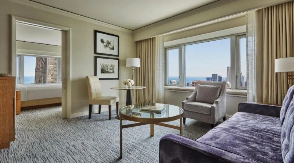Lake View Executive Suite Double Beds at Four Seasons Hotel Chicago