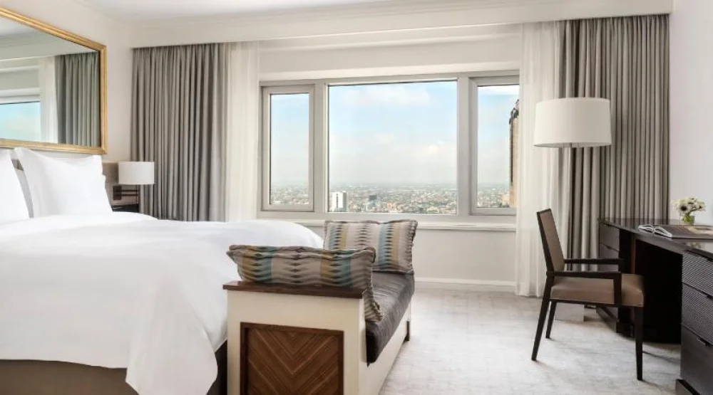 One Bedroom Suite King Bed at Four Seasons Hotel Chicago