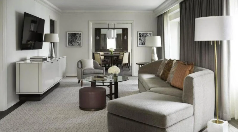 Author Suite at Four Seasons Hotel Chicago