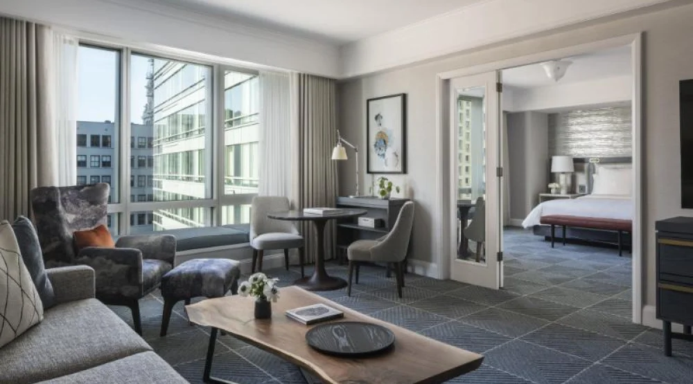 Four Seasons Executive Suite at Four Seasons Hotel San Francisco
