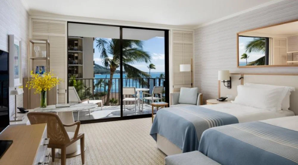 Ocean View Twins at Halekulani Hotel
