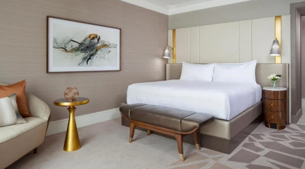 Superior King Room at Hotel Crescent Court