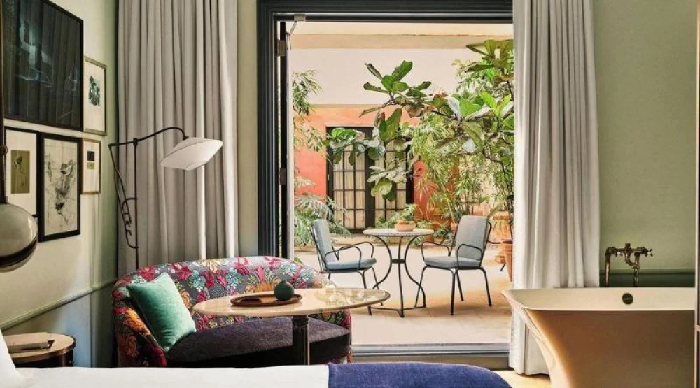 King Room with Courtyard View at Hotel Per La Autograph Collection