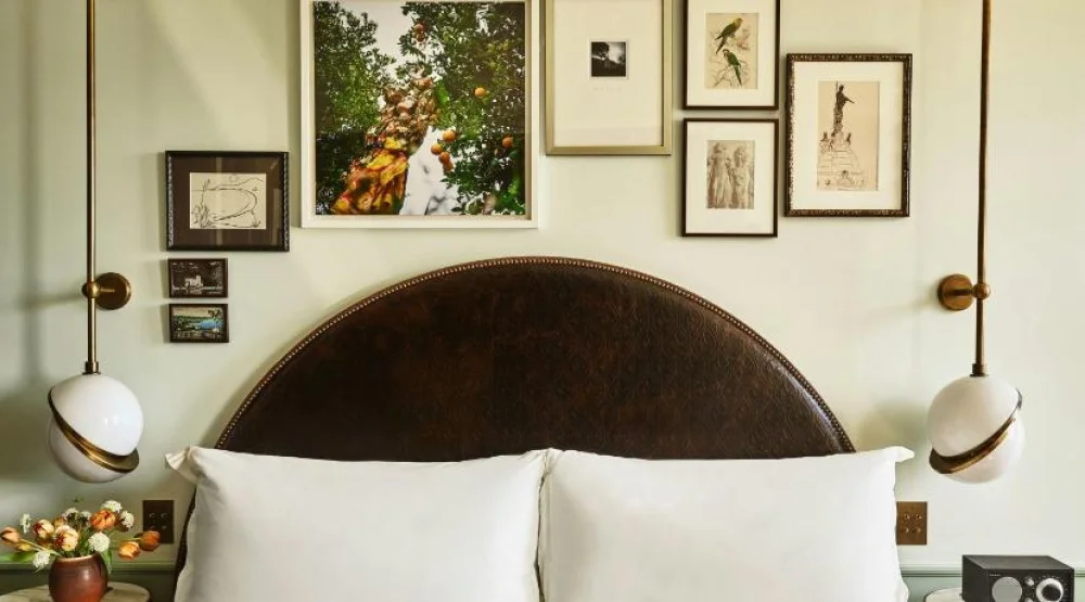 Salon, Guest Room, One King, Courtyard View at Hotel Per La Autograph Collection