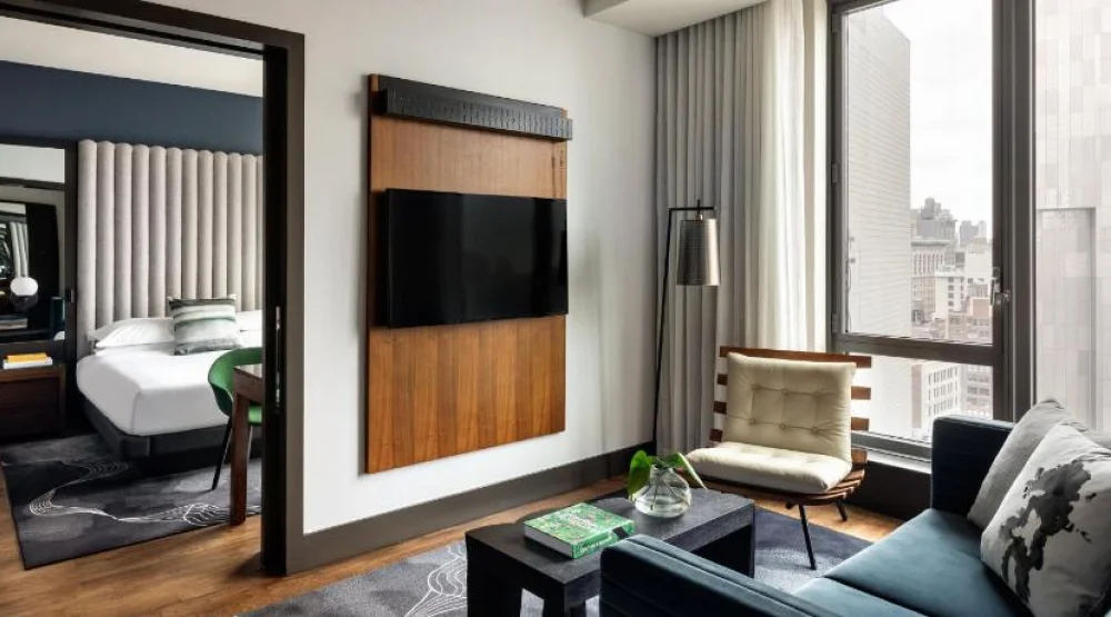 One Bedroom Suite Rain Shower at Kimpton Hotel Eventi