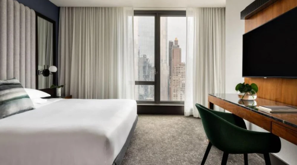 Deluxe Room at Kimpton Hotel Eventi