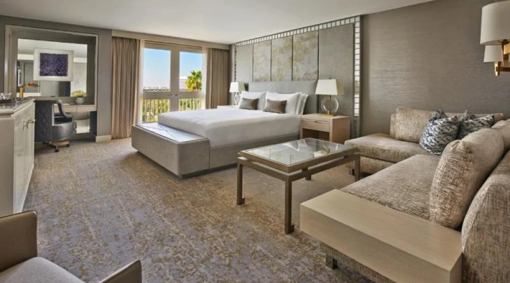 Deluxe Studio Suite at L'Ermitage Beverly Hills