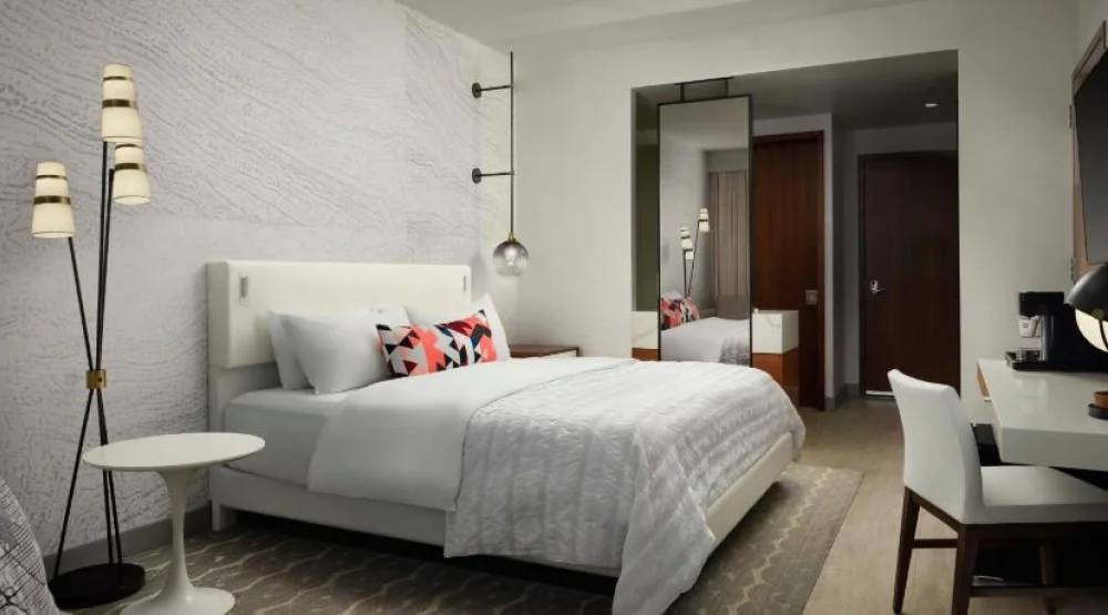 Deluxe King Room at Le Meridien Denver Downtown