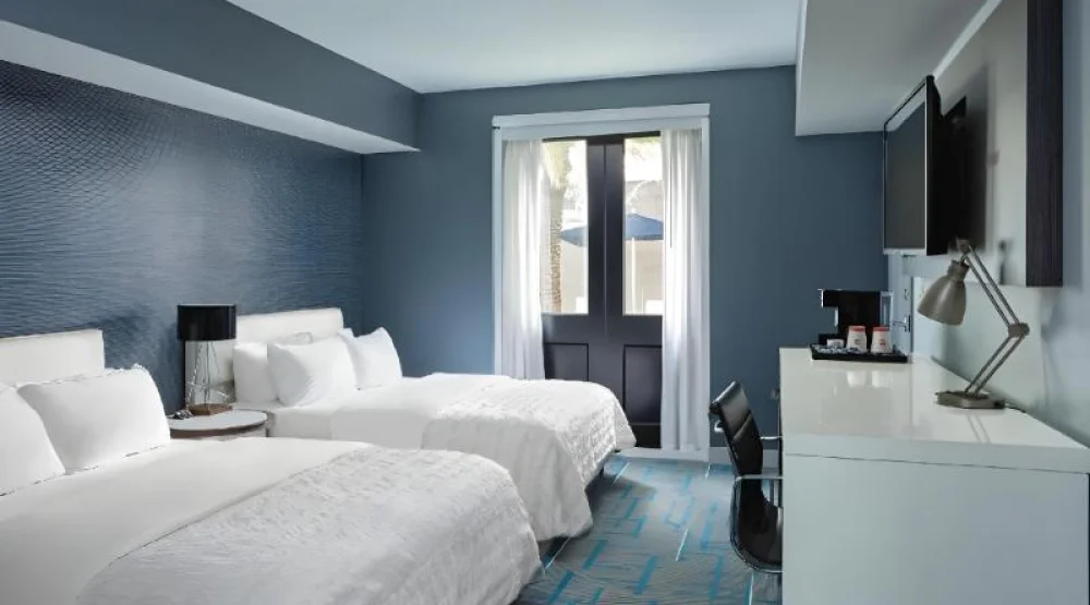 Guest Room, Two Queen, Corner Room at Le Meridien Tampa The Courthouse