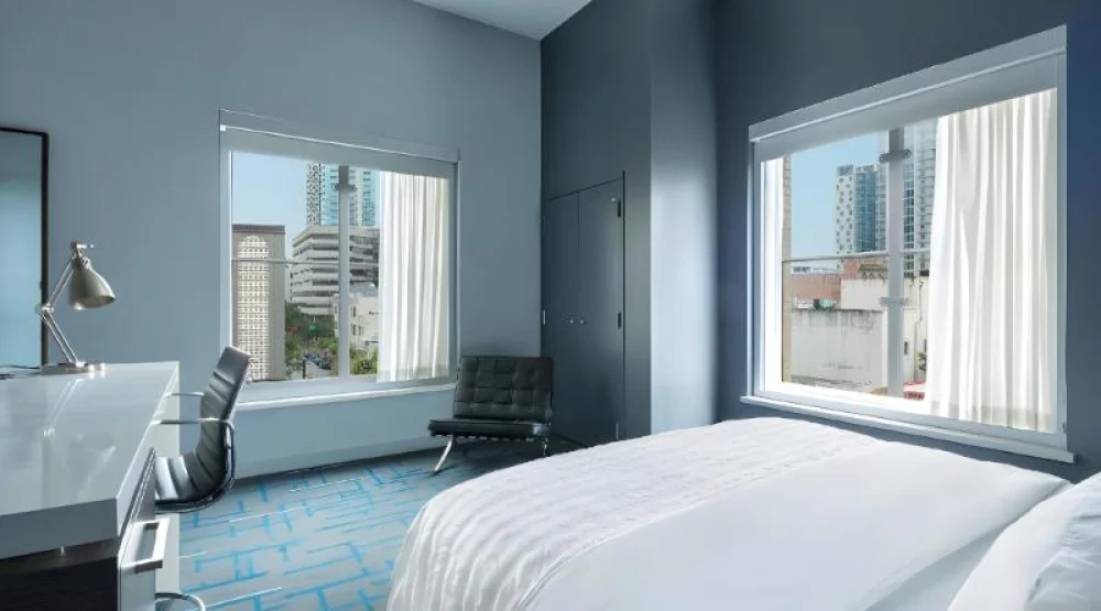 Deluxe Guest Room, One King, Corner Room at Le Meridien Tampa The Courthouse