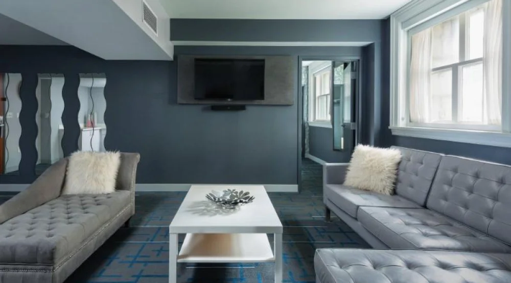 Studio Suite, One King at Le Meridien Tampa The Courthouse