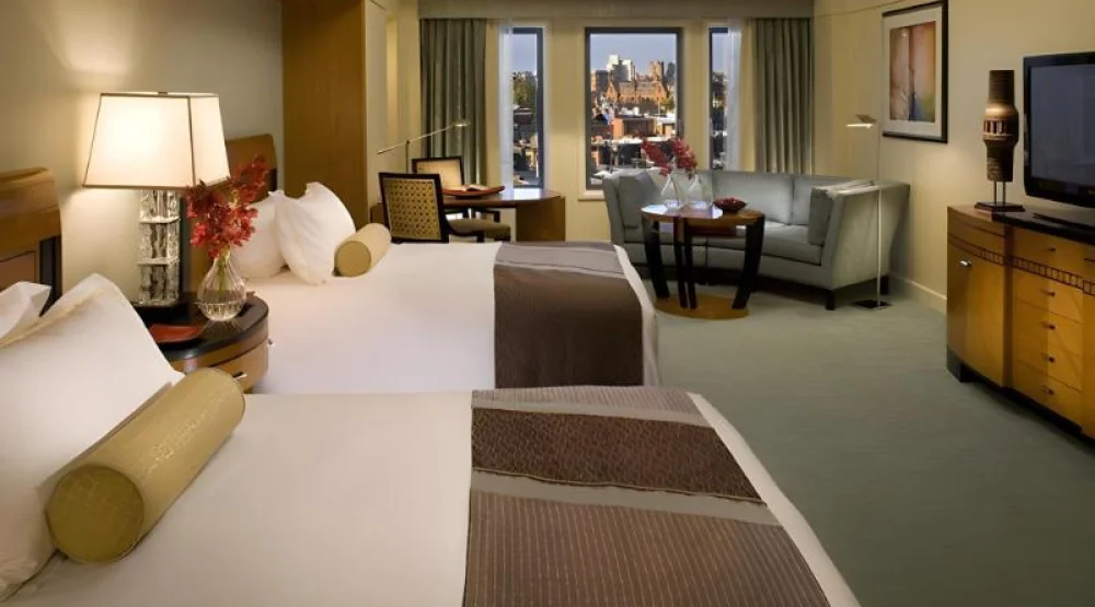 Premier Deluxe Double Room at Mandarin Oriental Boston