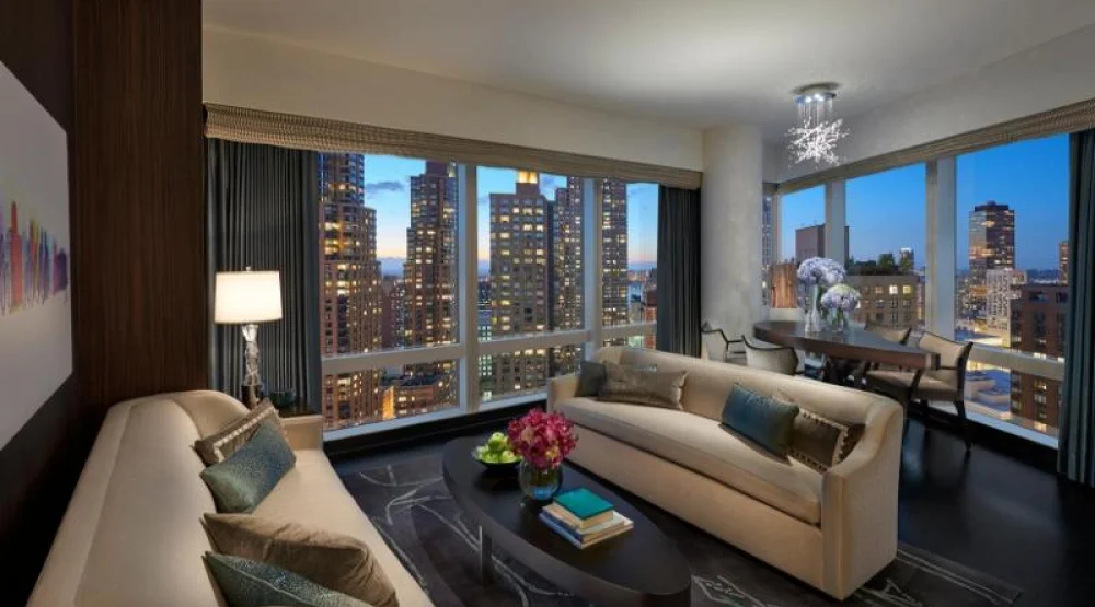 Hudson River View Suite at Mandarin Oriental New York
