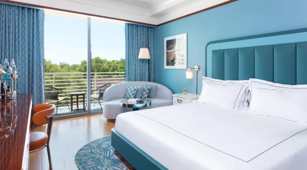 Deluxe King Room at Mr C Miami Coconut Grove