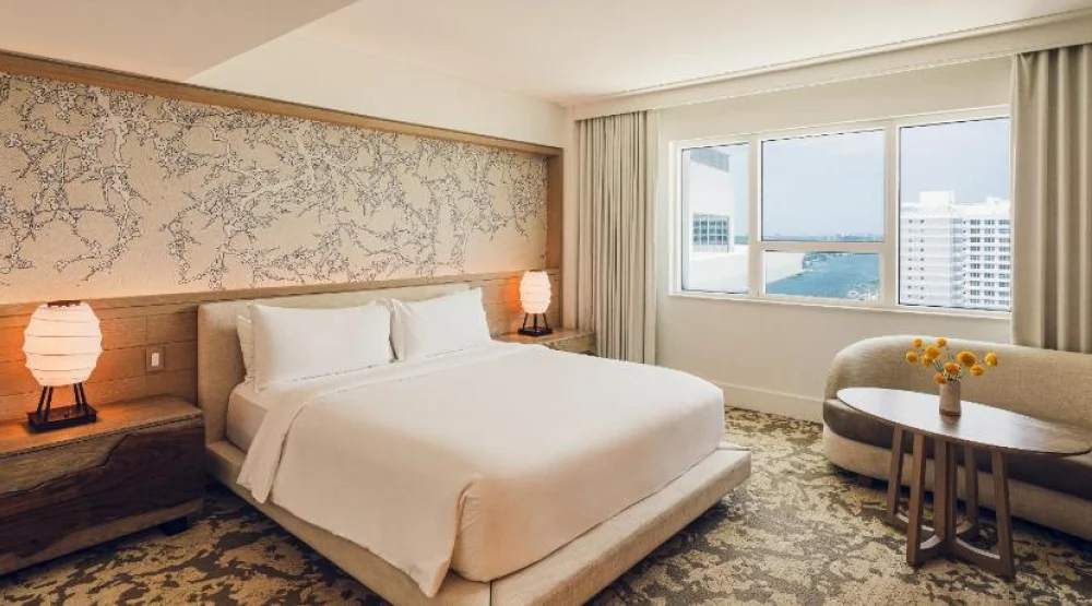 Deluxe King Room at Nobu Hotel Miami Beach