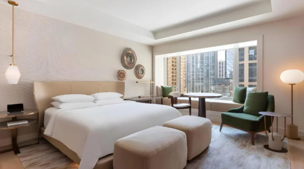 Nomi Suite at Park Hyatt Chicago