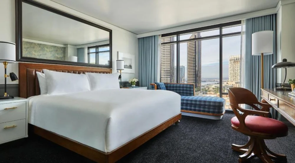 Bay King at Pendry San Diego