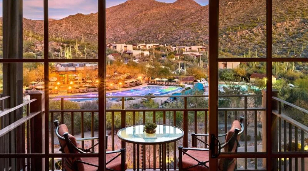 Canyon View, Guest Room, One King, Balcony at The Ritz-Carlton Dove Mountain