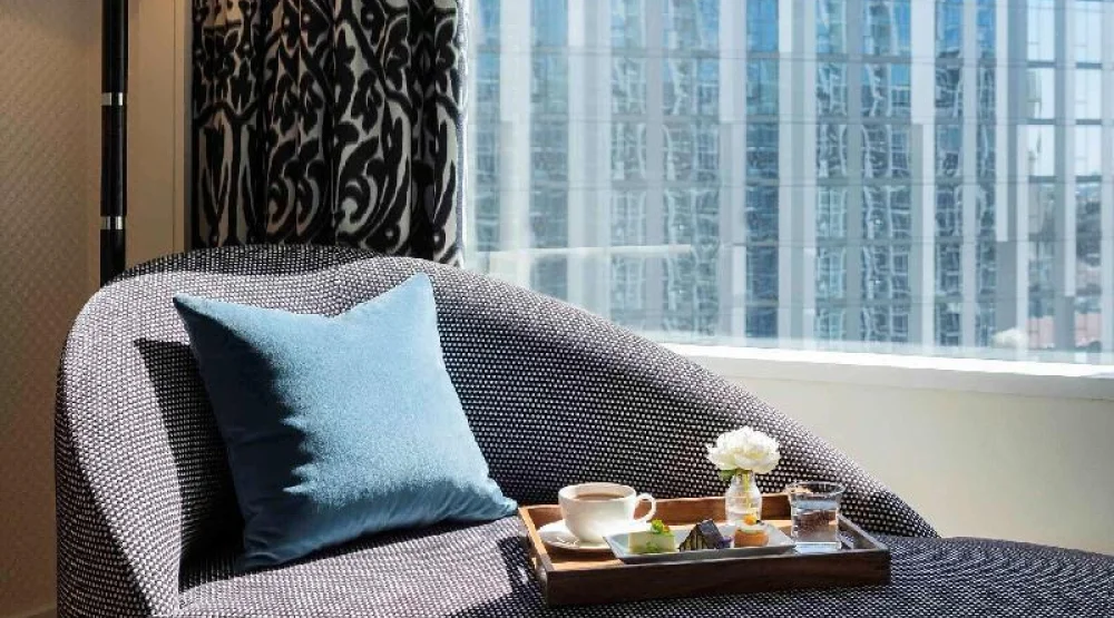 Luxury One King - 350sf, 32sm Floors 22-32, Best Views Guaranteed at Sofitel Chicago Magnificent Mile