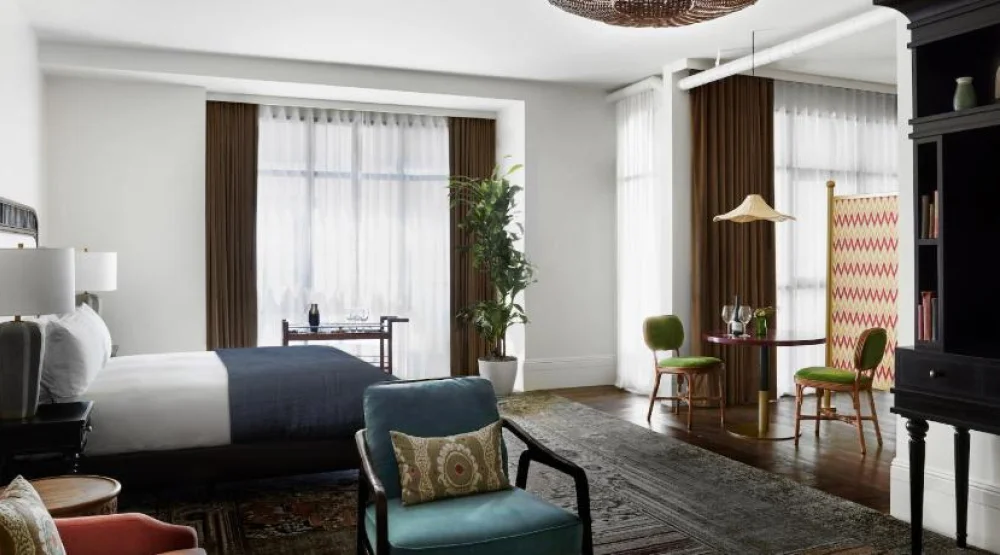 Pool Club Suite at The Aster