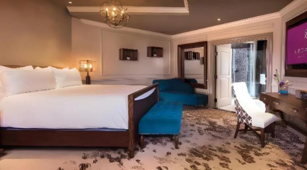 Parlour Strip View King Suite at The Cromwell Hotel & Casino