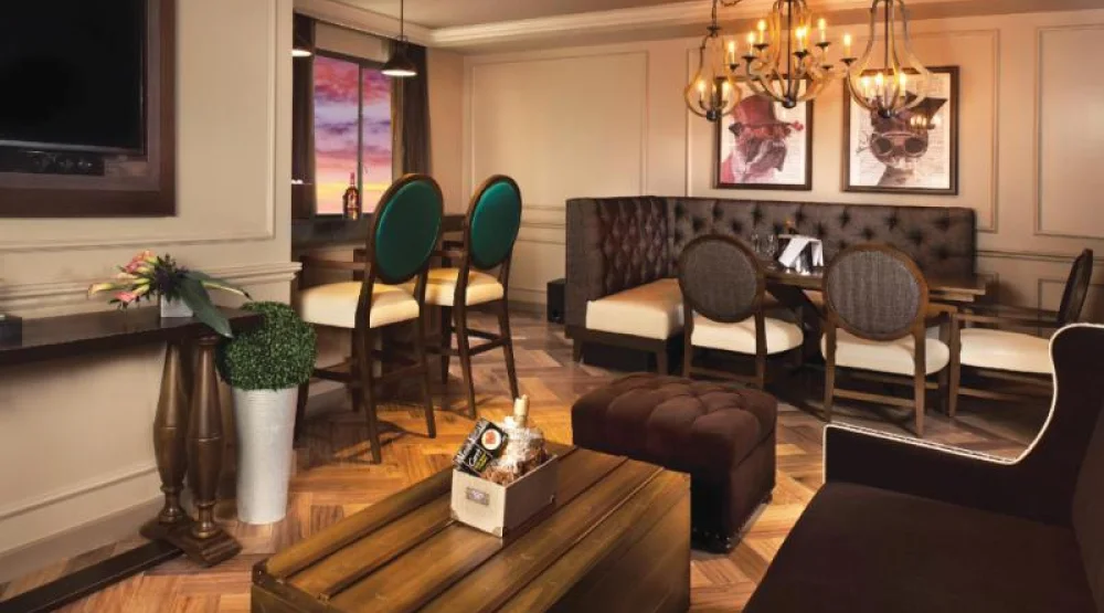 Boulevard King Suite - Non-smoking at The Cromwell Hotel & Casino