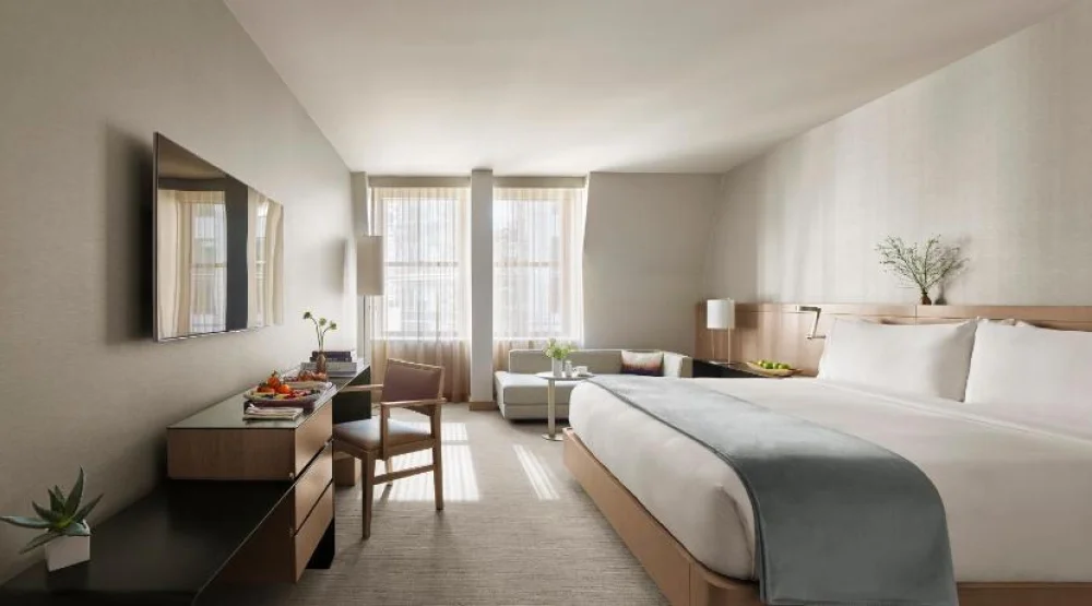 Premier Room with One King Bed at The Knickerbocker Hotel