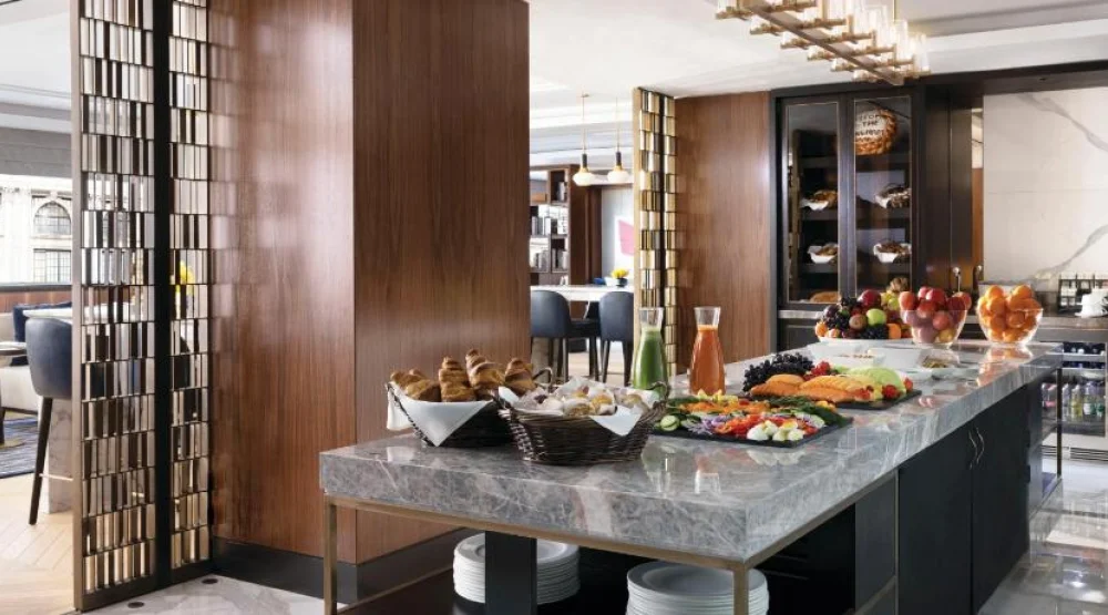 Club Junior Empire State View Suite at The Langham New York Fifth Avenue