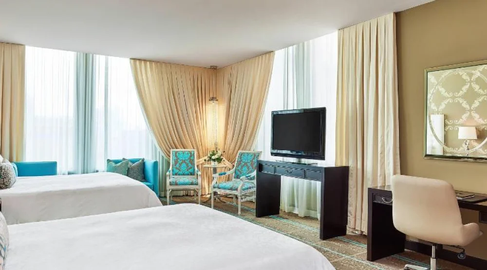 Deluxe, Guest Room, Two Queen at The Nines a Luxury Collection Hotel Portland