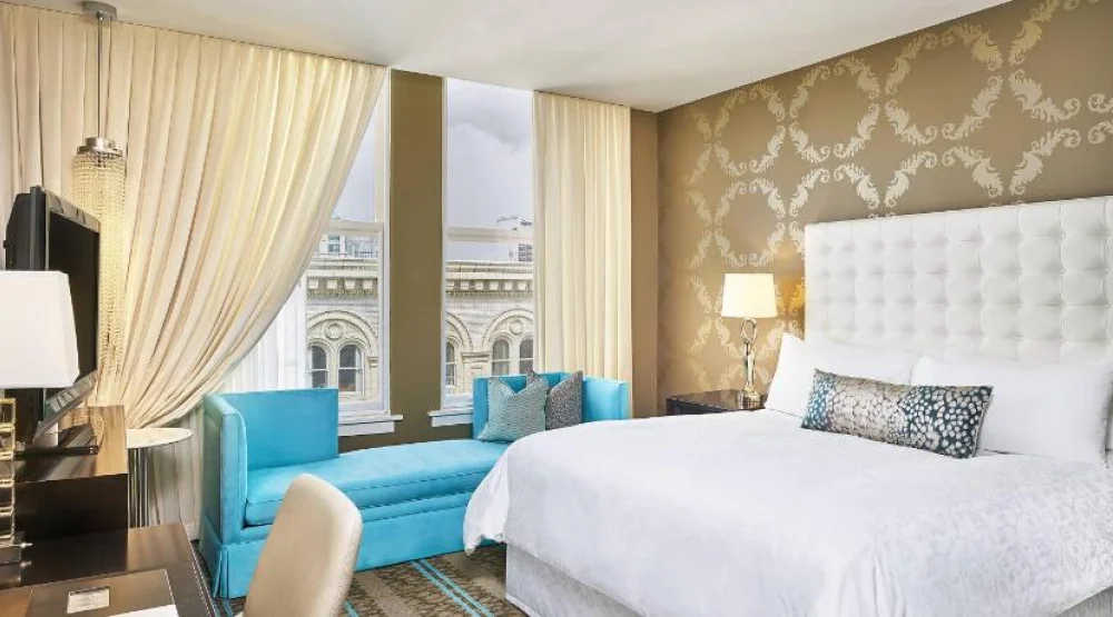 One Bedroom Hospitality Suite, One King at The Nines a Luxury Collection Hotel Portland