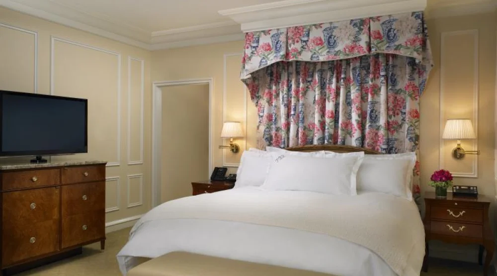 Superior King Room at The Peninsula Beverly Hills