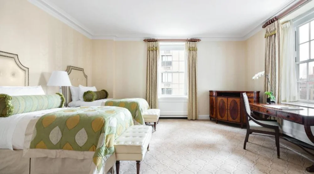 Pierre Deluxe Twin Room at The Pierre A Taj Hotel