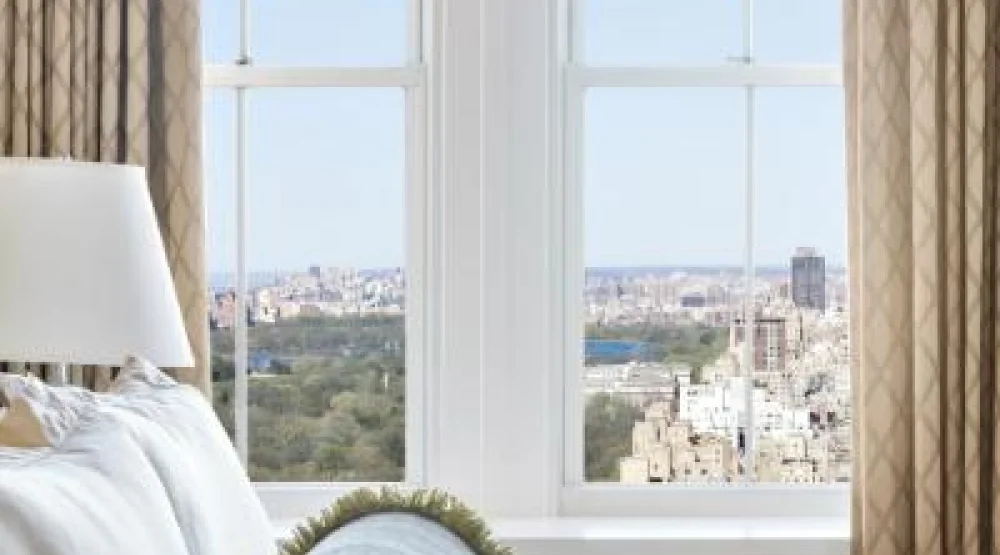 Signature Park View at The Pierre A Taj Hotel