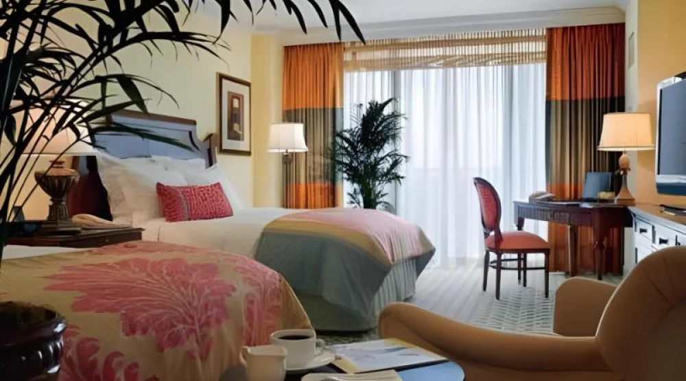 City View King, Guest Room, One King, City View, Low Floor, Balcony at The Ritz-Carlton Coconut Grove